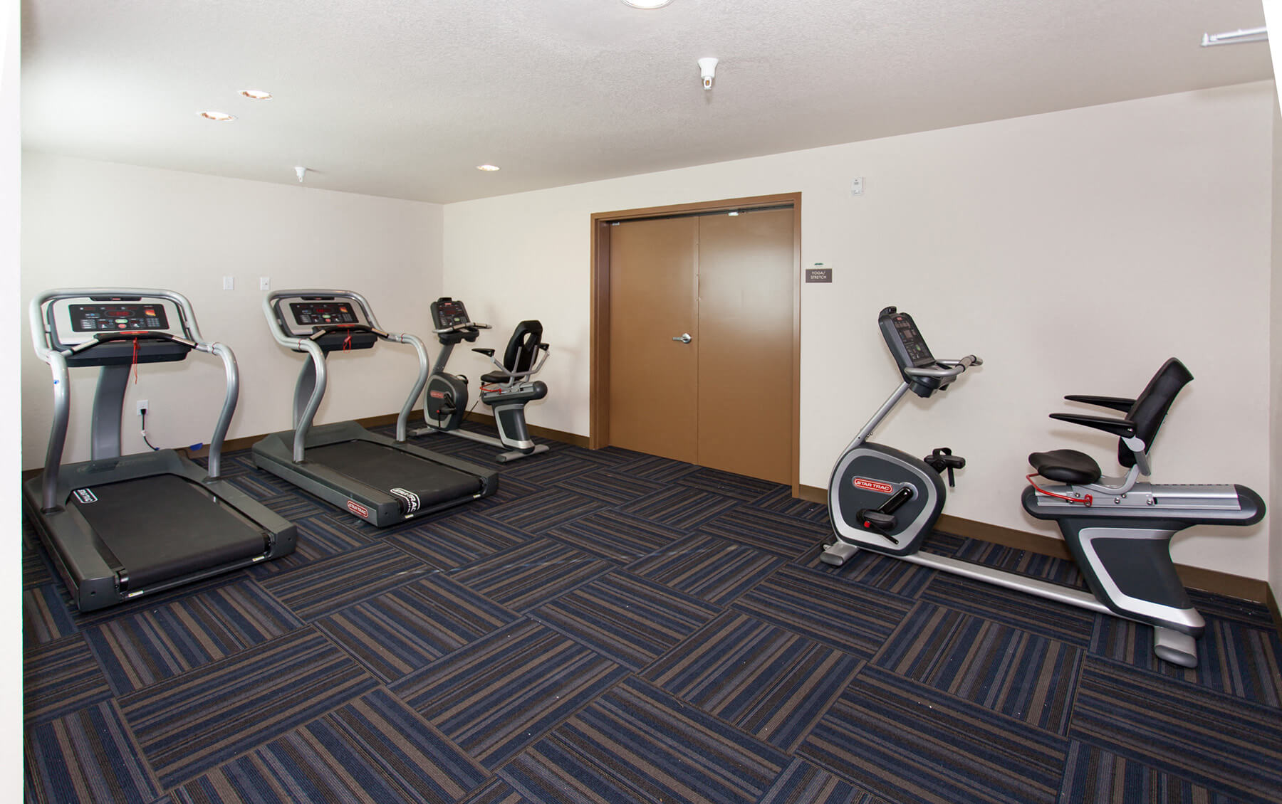 The Lodge at Morgan Hill Apartments photo 5